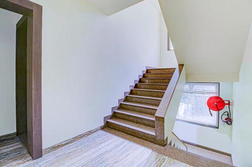 Super Hotel O Happy Homely Stay Near Pune Airport