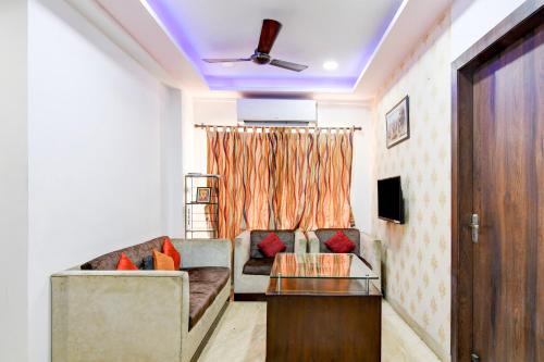 Super Hotel O New Town Near Axis Mall Formerly Spandan Inn
