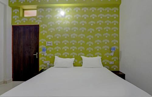 Super Hotel O Surya Inn