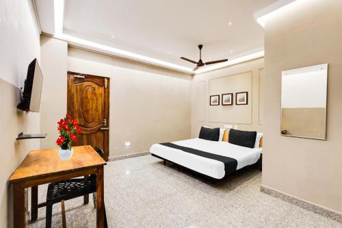 Super Hotel O White Town formerly Seascape Residency