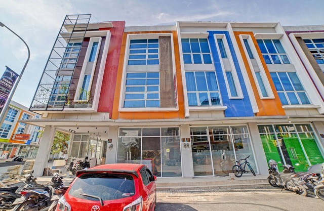 Super OYO 90559 Gamacity Residence