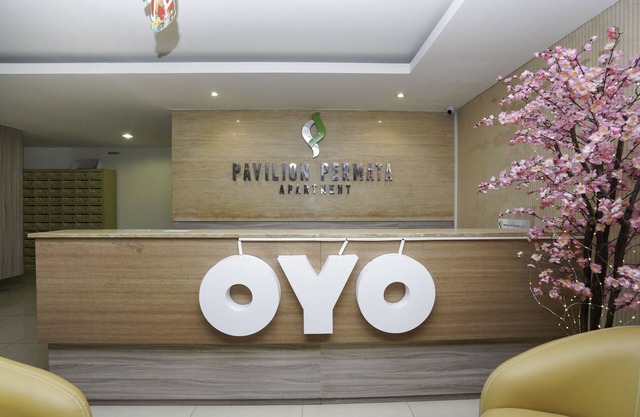 Super OYO Capital O 91962 Pavilion Permata Surabaya
