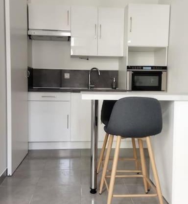 Super studio, proche centre ville