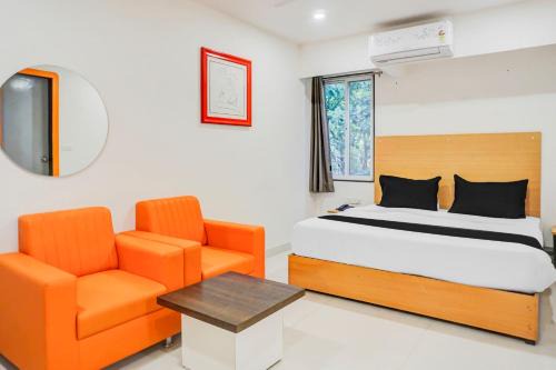 Super Townhouse Hadapsar formerly Savali Inn