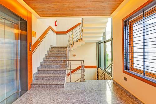 Super Townhouse Indiranagar