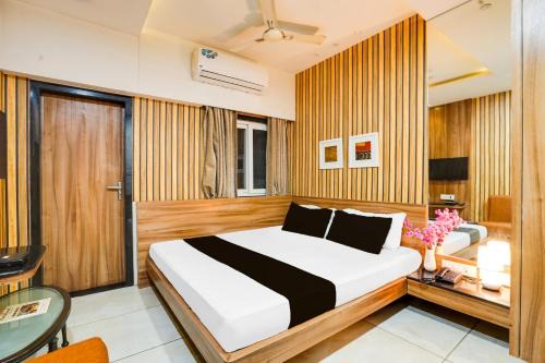 Super Townhouse Jhalawar Road Gumanpura Formerly Rockland