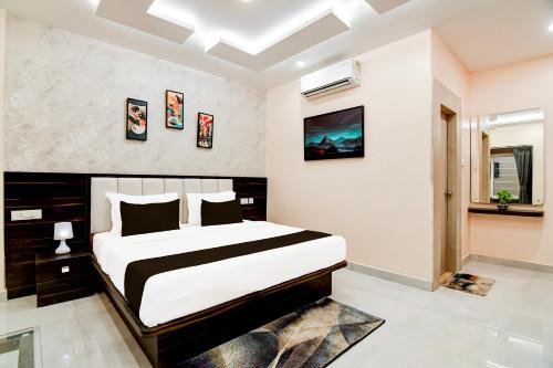 Super Townhouse OAK Sayhallo Sincity
