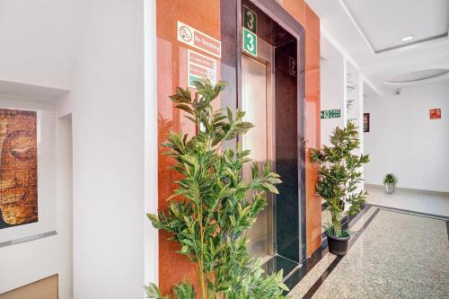 Super Townhouse RCC PARK VIEW INN