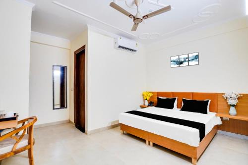 Super Townhouse Sector 121 Noida