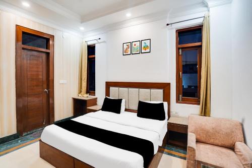 Super Townhouse Selaqui Chakrata Road