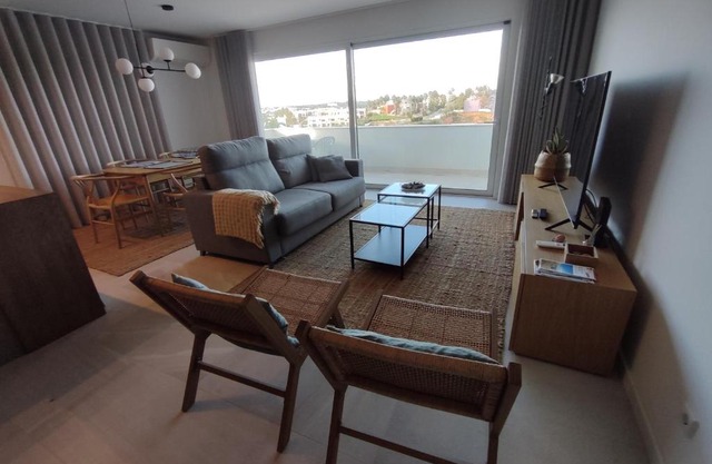 Superacao Ferragudo Flat River View