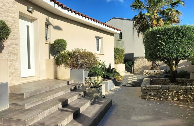 Superb air-conditioned villa near Lake Cres
