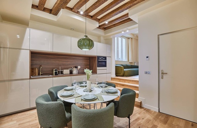 Superb and new Apartment in the Center of Paris