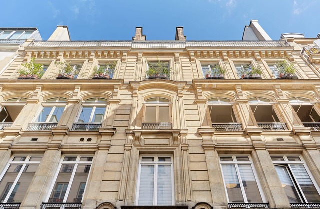 Superb Apartment 2 Bedrooms Centrer of Paris by Studio Prestige