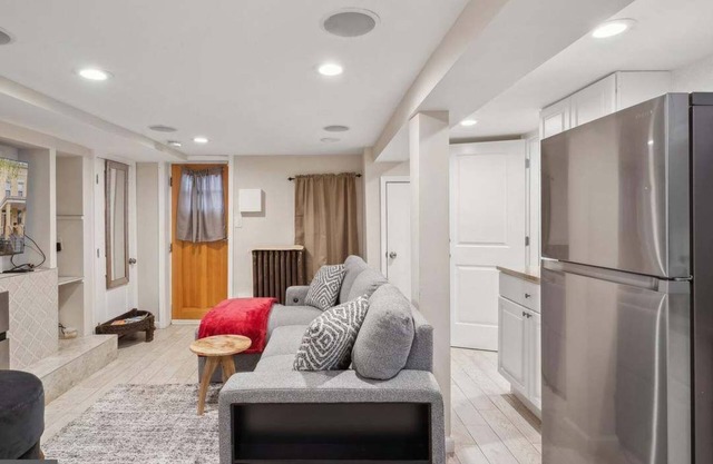 Superb apartment with AC in vibrant Washington