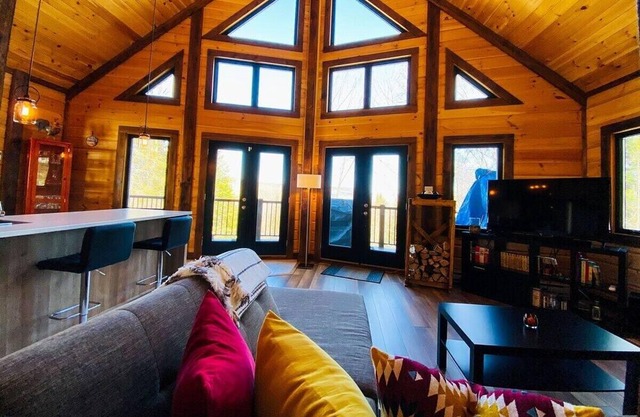 Superb Scandinavian-style chalet offering a splendid view of the region
