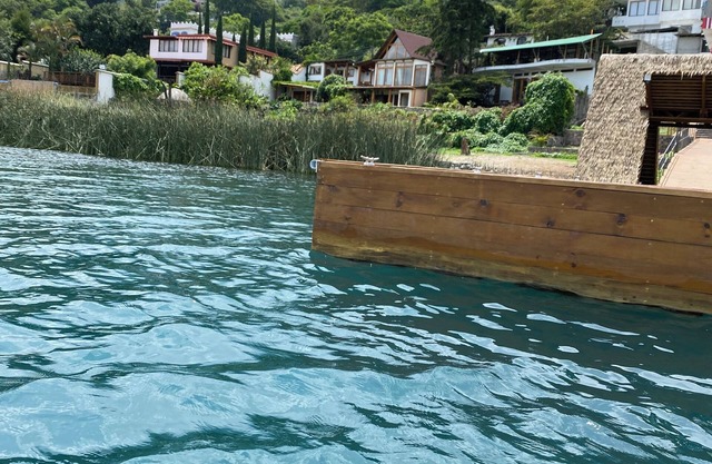 Superb cabin Private with WiFiStarlink in San Marcos La Laguna