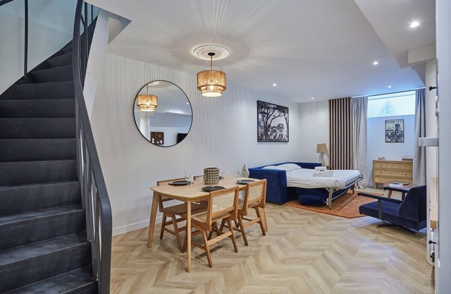 Superb Duplex Apartment Center of Paris