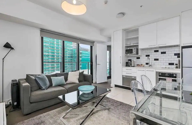 Superb One Bedroom Apartment Near Britomart