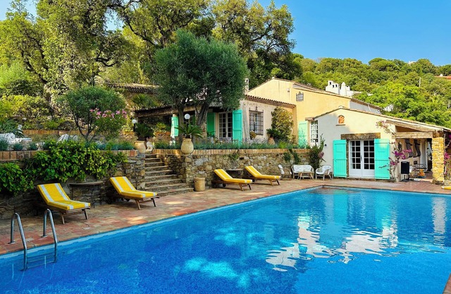 Magnífica villa provenzal con vista al mar