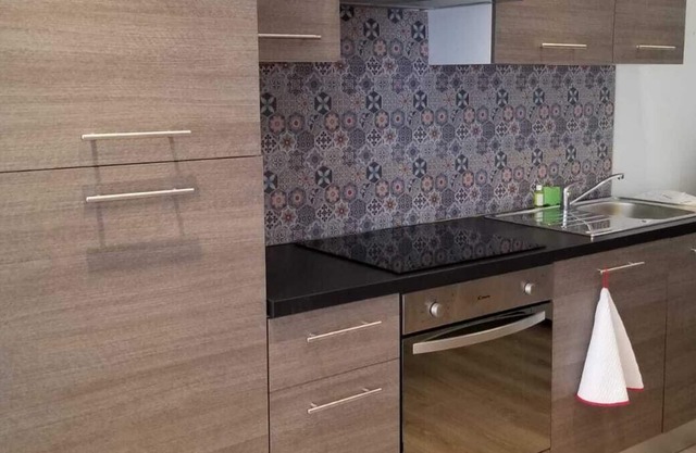 SUPERB T3 WITH TERRACE IN TOWN CENTER.