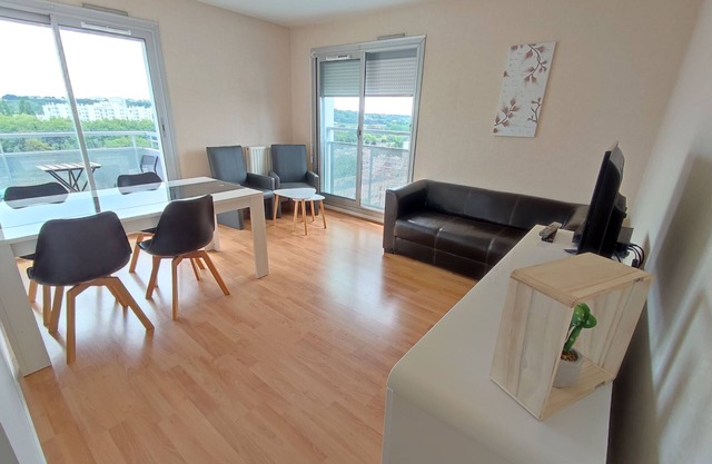 Superb T5 apartment in Brest