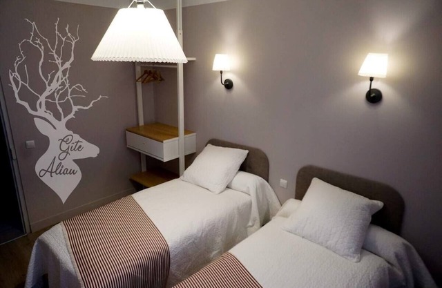 Superb townhouse near the station for 5 to 10 people