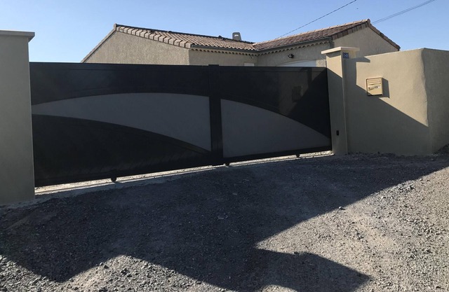 magnífica villa con piscina en una zona tranquila cerca del río