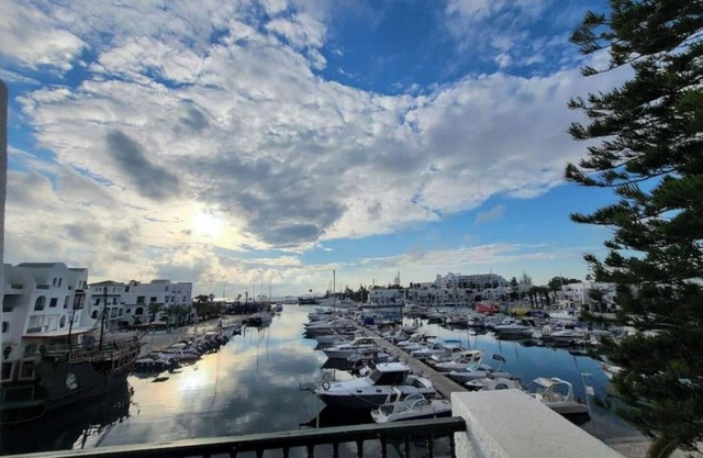 Superbe Appartement S+4 VUE SUR LE Port Kantaoui