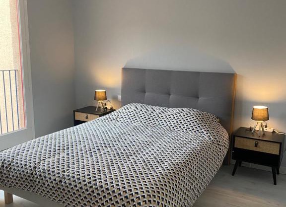 Superbe appartement climatisé avec parking privé