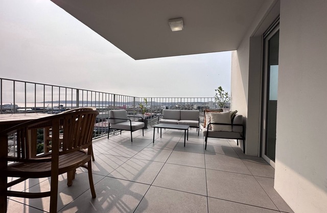 Superbe Appartement en Résidence Avec vue sur mer et Coucher de Soleil