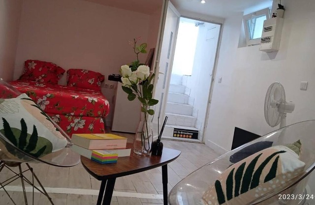 Superbe et vaste Logement(F) avec WIFI Gratuit
