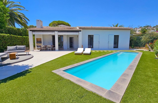 Superbe Villa Moderne, Avec Piscine, Domaine des Hauts de Vaugrenier