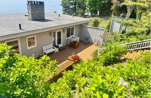 Superbly located beachfront house in Grand Haven! Just minutes from Downtown