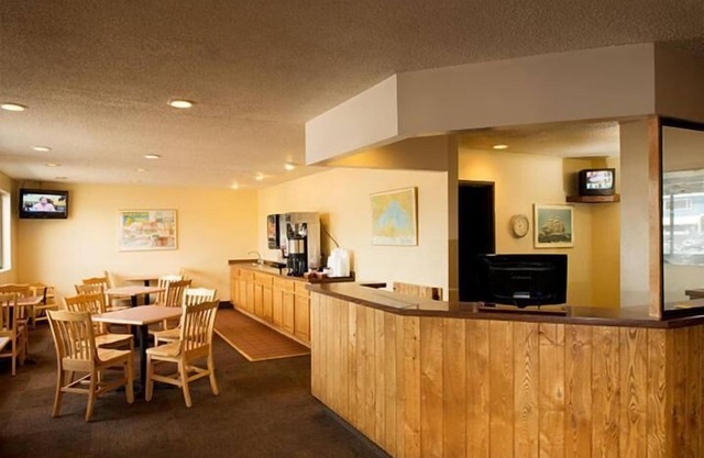 Superior Inn