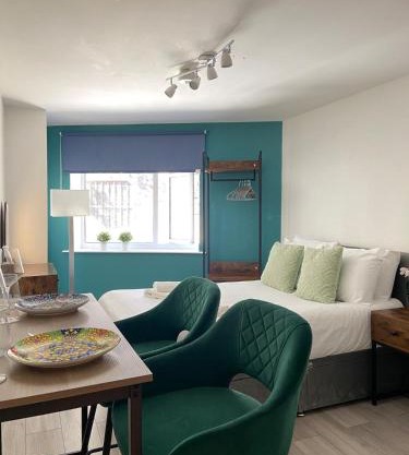 Superior Studio Flat in the City Centre