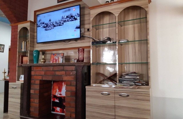 SURABI Home Stay .............. te sientes muy libre de contaminación del sonido y el polvo v
