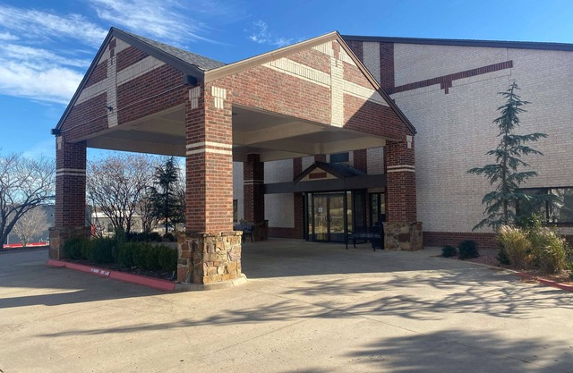 SureStay Plus Hotel by Best Western Edmond