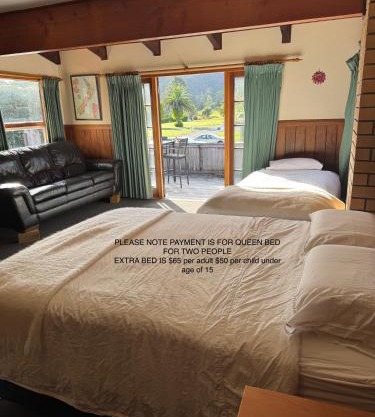 Surf, Play and Stay