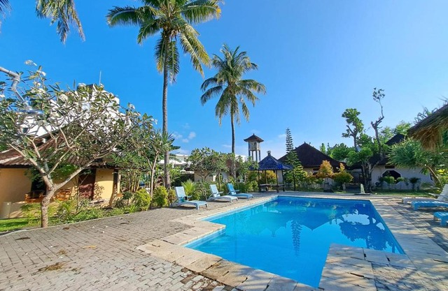 Surfers Beachfront Lombok