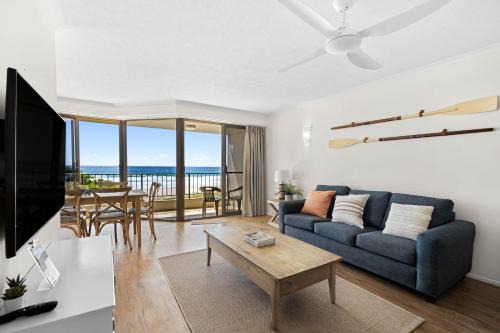 Surfside Court - Hosted by Burleigh Letting