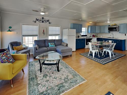 Surfside Crab Retreat