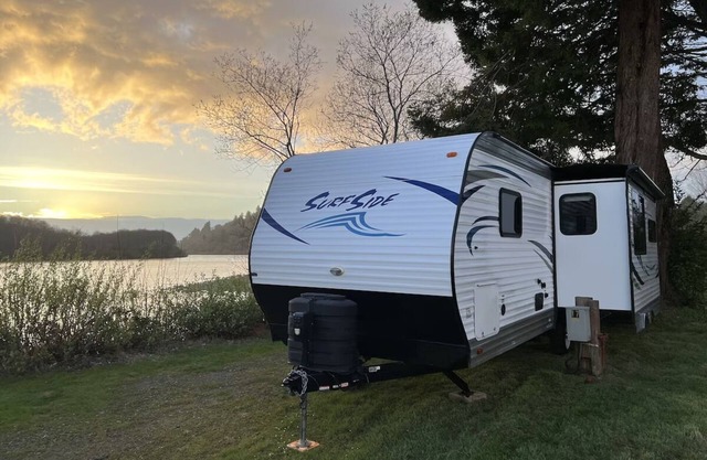 Surftside glamping rv - Site #17