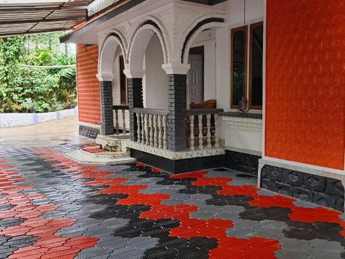 Suryas Home Stay