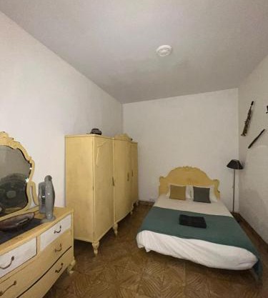 Susa and Pepe garden and house