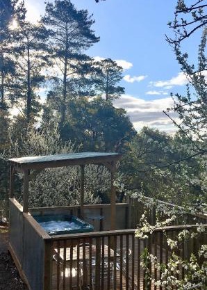 Sutton Spring Art Retreats