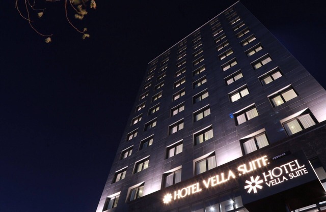 Suwon Vella Suite Hotel
