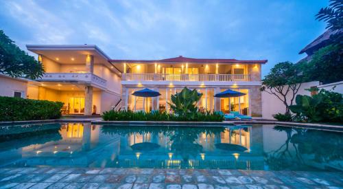 Suzuki Villa Ketewel Beachfront