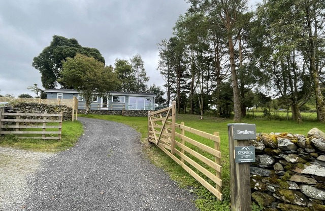 Swallows Lodge - Modern accommodation with breathtaking views