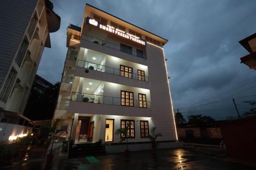 Swami Prasad Paradise hotel